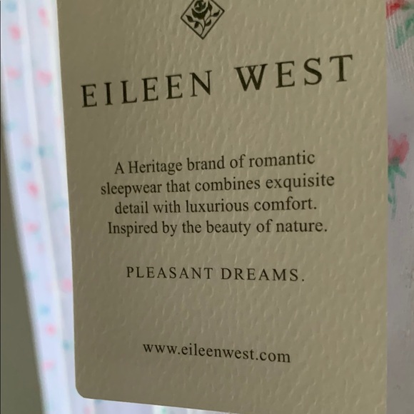 Eileen West White and Pink Sleeveless Nightgown - Picture 4 of 11